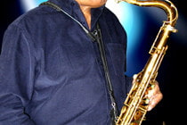Saxholder Saxophone